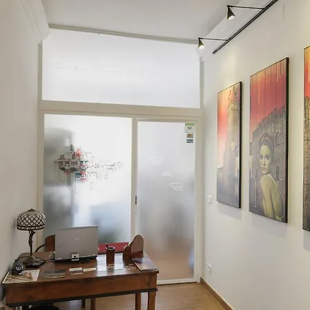 Cento Passi Dal Duomo 4* Arezzo