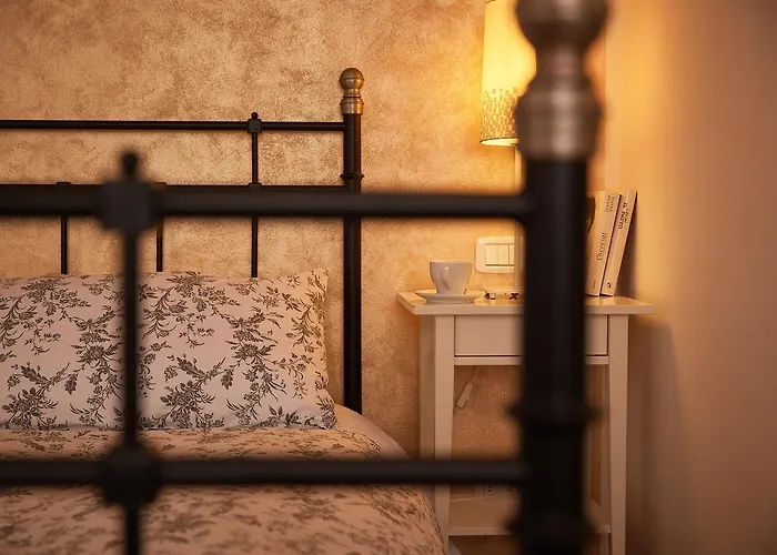 Bed and Breakfast Cento Passi Dal Duomo 3*