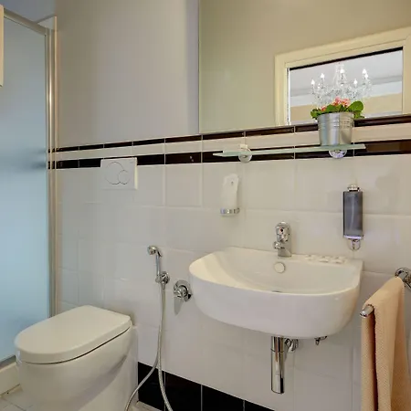 Cento Passi Dal Duomo Bed and Breakfast