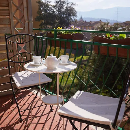Alojamento de Acomodação e Pequeno-almoço Cento Passi Dal Duomo 4*