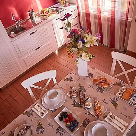 Cento Passi Dal Duomo Bed & Breakfast