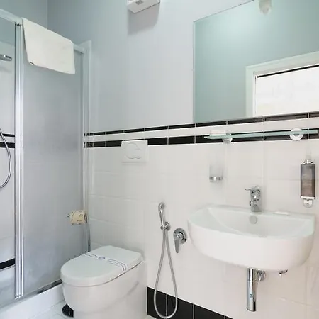 Cento Passi Dal Duomo Bed and Breakfast 4*