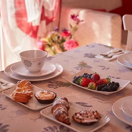 Cento Passi Dal Duomo Couette-café Arezzo