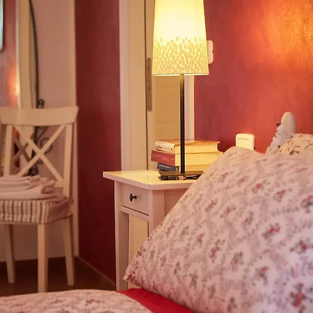 B&B Cento Passi Dal Duomo 3*